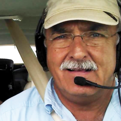 Douglas McDuff, Wings Over Kauai pilot